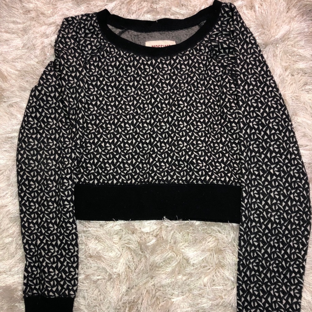 Cute Black And White Crop Top